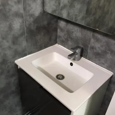 Fonctionnel 10min Centre, 300m Quai De Seine Wifi Apartman Rouen